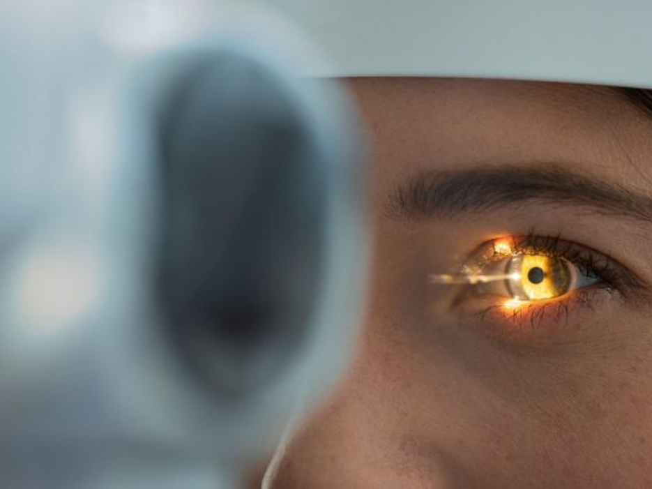 Complete Eye Examination at Aryavart Eye Hospital